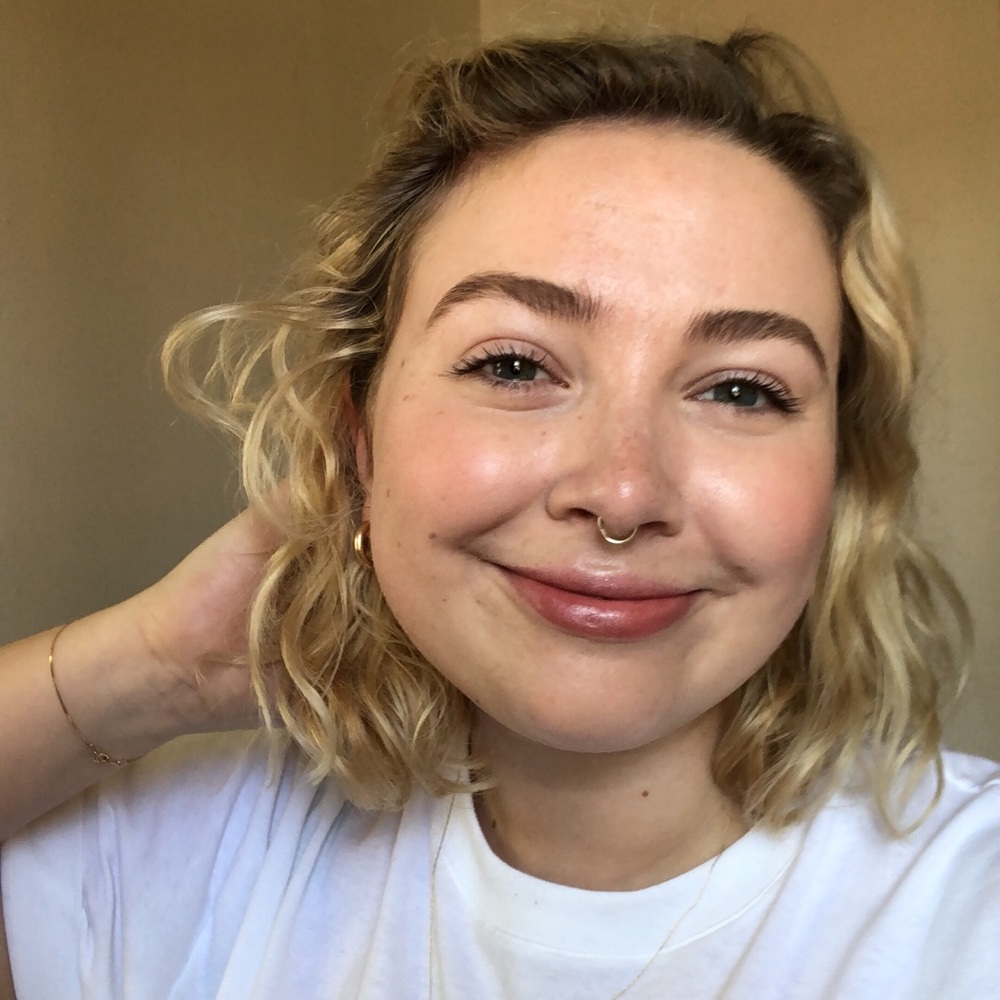 Meet your Posher, Kelly